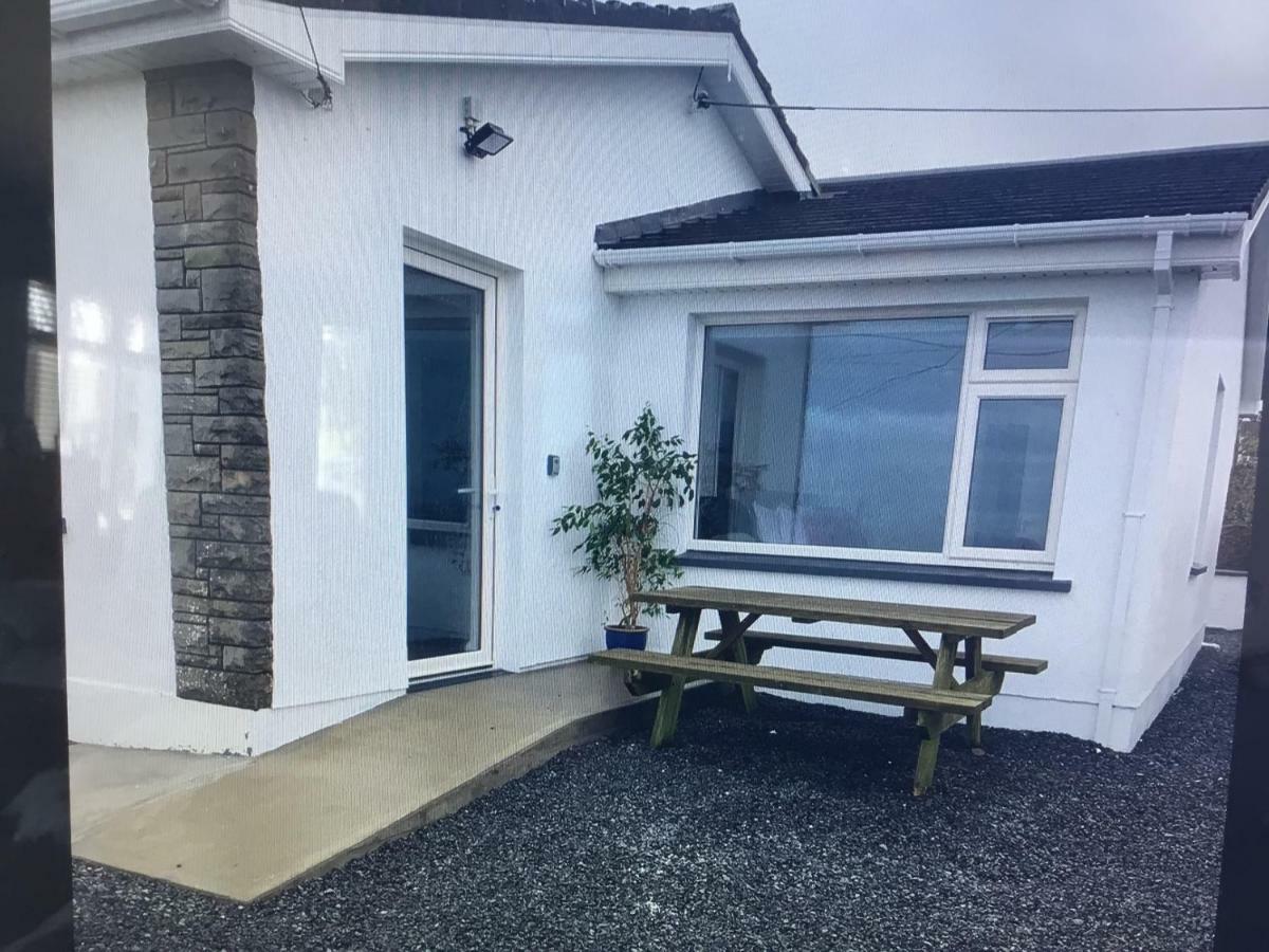 Zepher Apartment Doolin Bagian luar foto